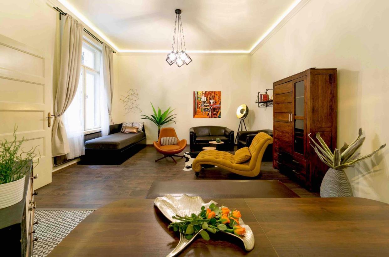 The Best Mondain Apartment Budapest Exterior foto