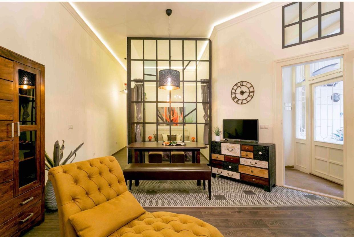 The Best Mondain Apartment Budapest Exterior foto